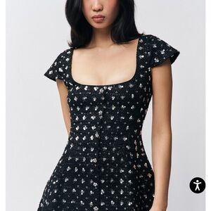 Guizio Shiloh dress nwt